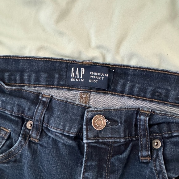 Gap Mid Rise Perfect Bootcut Jeans (denim) - Picture 3 of 3